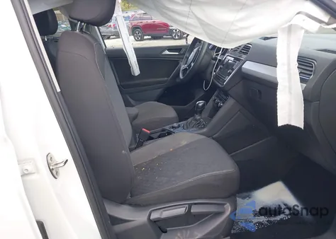 2021 Volkswagen Tiguan 2.0T S z USA, uszkodzony, nr VIN 3VV0B7AX2MM059621